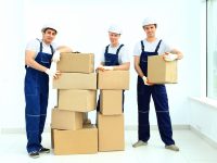 5 Things Celebrities Should Look For In A Moving Company