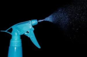 spray cleaning