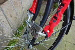 Removing bicycle front wheel
