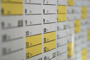 Calendar with moving in off peak season dates