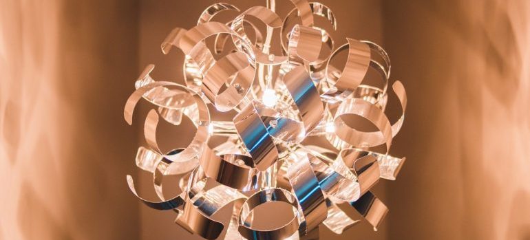 International movers South Florida will transport safely a big chandelier 