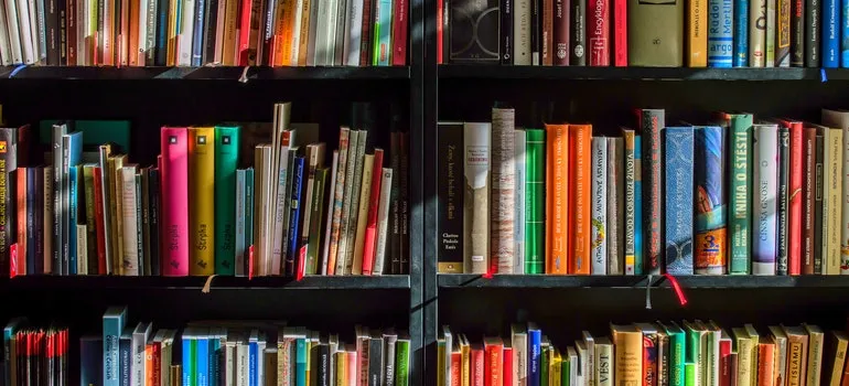 a book shelve is one of the organization items you need in your storage unit.